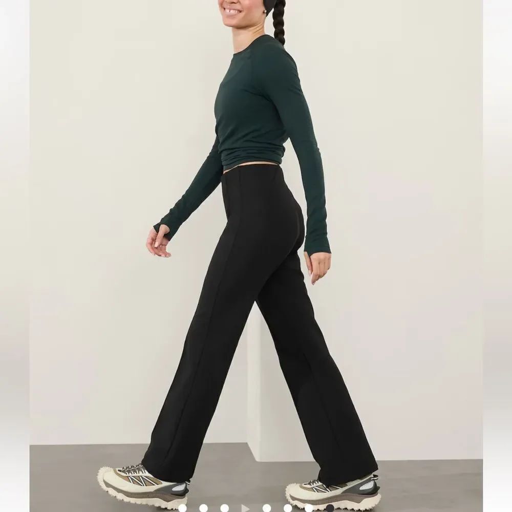 NWT New ATHLETA Glacier Bootcut Pant Black 8